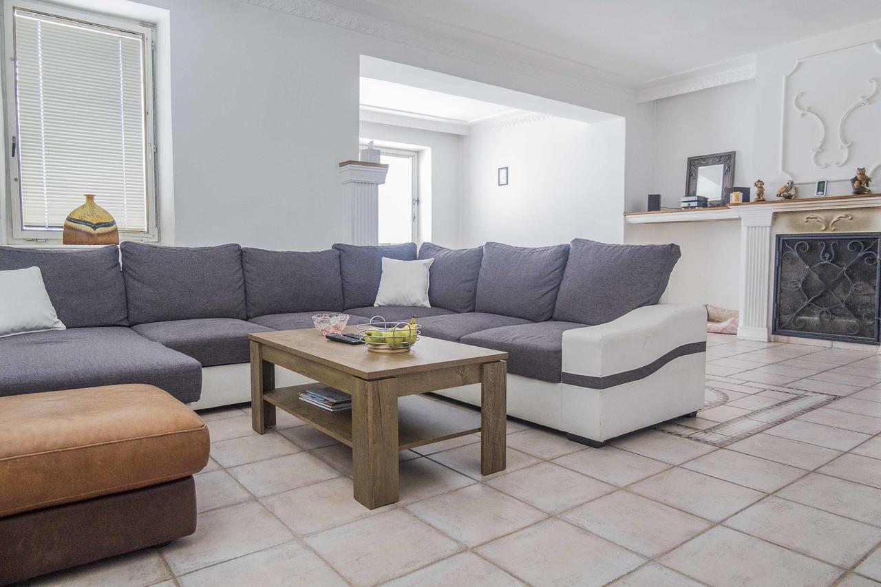 Castle Village Apartment Krásnohorské Podhradie Extérieur photo